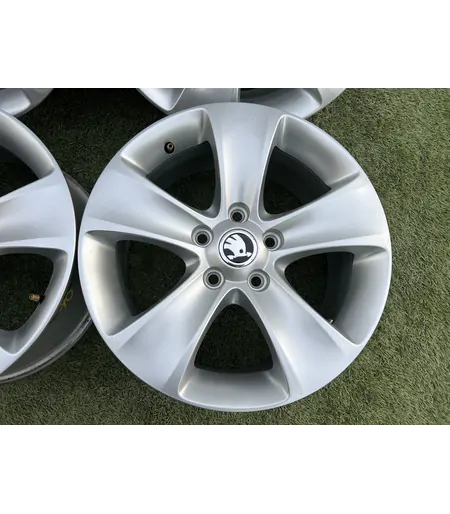 5x112 16" Skoda gyári alufelni 7Jx16h2 ET45 - Mobil Gumis 4