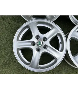 5x100 15" Skoda gyári alufelni 6Jx15h2 ET38 - Mobil Gumis 3