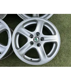 5x100 15" Skoda gyári alufelni 6Jx15h2 ET38 - Mobil Gumis 4