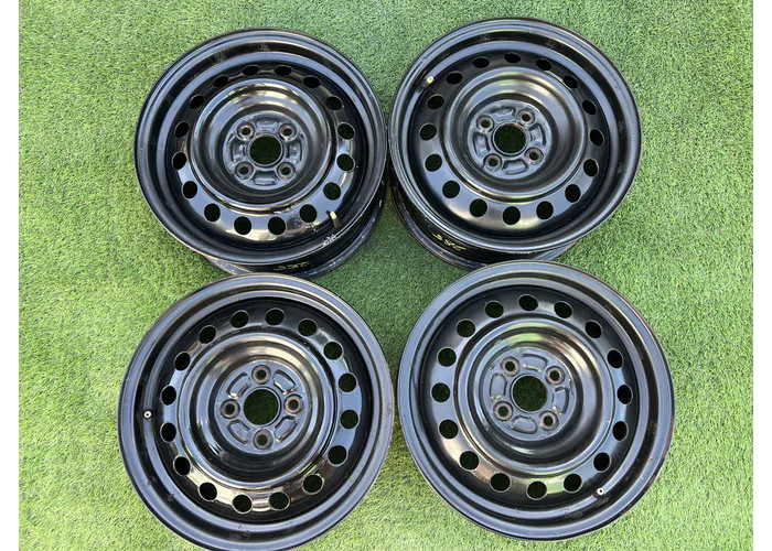 4x100 15" Toyota gyári lemezfelni 6Jx15h2 ET45 alapértelmezett kép