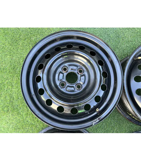 4x100 15" Toyota gyári lemezfelni 6Jx15h2 ET45 5