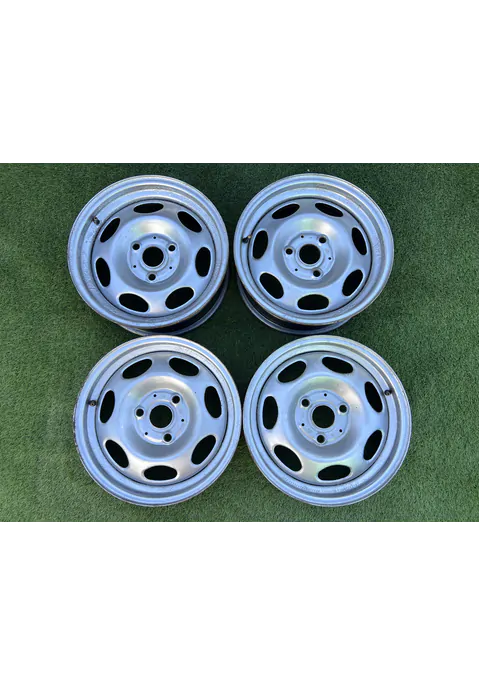 3x112 15" Smart gyári lemezfelni 4,5Jx15h2 ET23 5,5jx15h2 E22