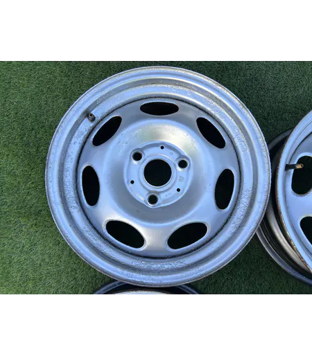 3x112 15" Smart gyári lemezfelni 4,5Jx15h2 ET23 5,5jx15h2 E22 5