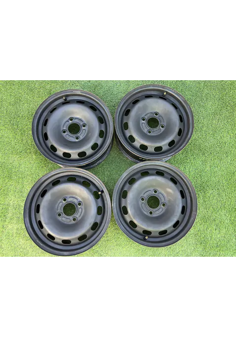 4x108 15" Ford gyári lemezfelni 6Jx15h2 ET47,5
