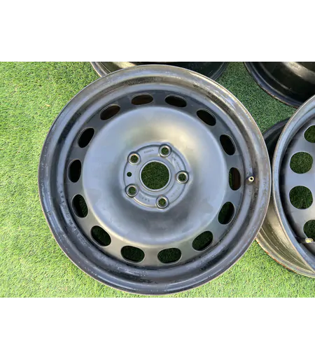 5x112 16" Volkswagen gyári lemezfelni 6,5Jx16h2 ET50 2