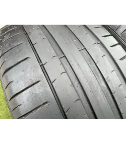 285/40 R21 Pirelli PZero nyári gumi 4,5-5mm 2