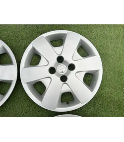 Toyota gyári 15" dísztárcsa 4