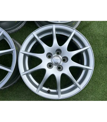 5x100 16" Toyota gyári alufelni 6,5Jx16h2 ET45 3