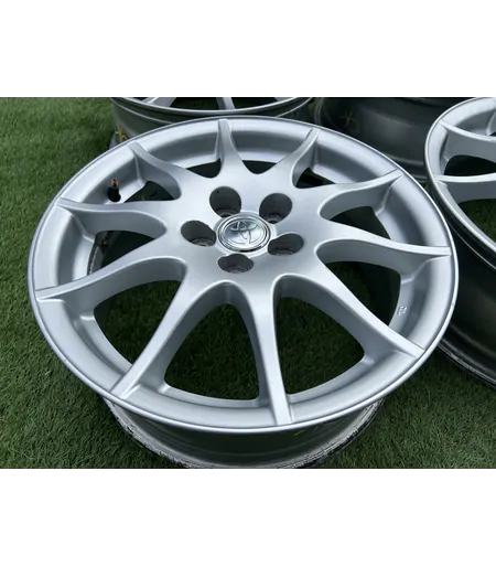 5x100 16" Toyota gyári alufelni 6,5Jx16h2 ET45 6