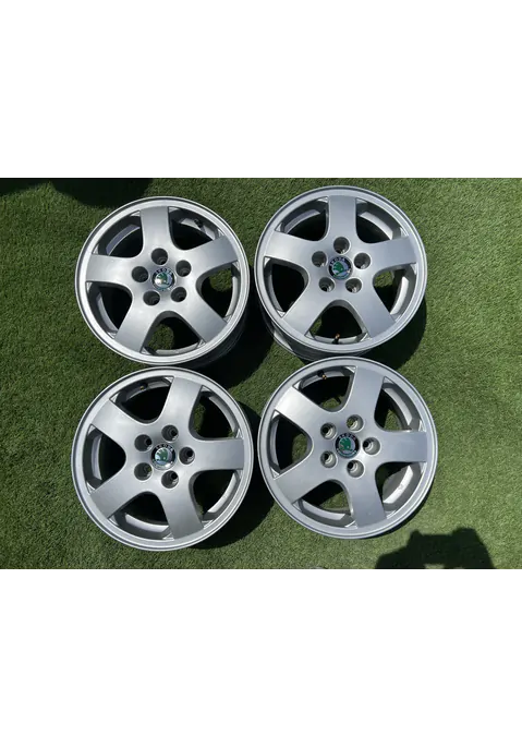 5x100 14" Skoda gyári alufelni 6Jx14h2 ET43