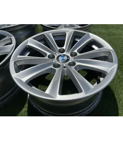 5x120 17" Bmw F10 F11 gyári alufelni 8Jx17h2 ET30 6