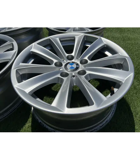 5x120 17" Bmw F10 F11 gyári alufelni 8Jx17h2 ET30 6