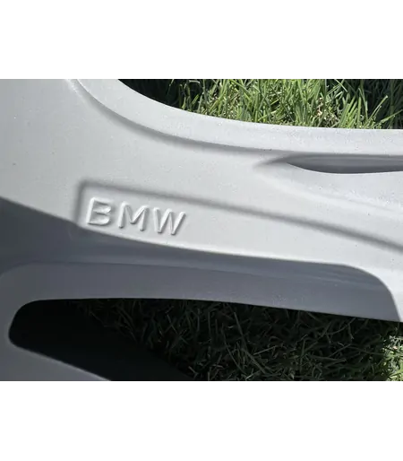 5x120 17" Bmw F10 F11 gyári alufelni 8Jx17h2 ET30 8