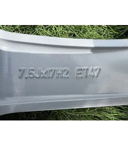 5x112 17" Volkswagen gyári alufelni 7,5Jx17h2 ET47 7