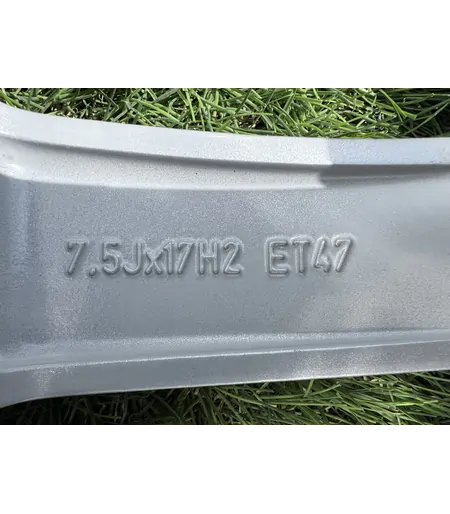 5x112 17" Volkswagen gyári alufelni 7,5Jx17h2 ET47 7