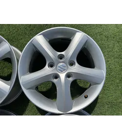 5x114.3 16" Suzuki SX4 gyári alufelni 6Jx16h2 ET50 4