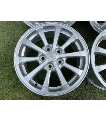 5x114.3 16" Mitsubishi gyári alufelni 6,5Jx16h2 ET46 - Mobil Gumis 3