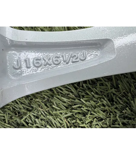 5x114.3 16" Mitsubishi gyári alufelni 6,5Jx16h2 ET46 - Mobil Gumis 7