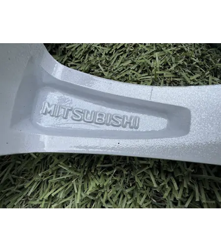 5x114.3 16" Mitsubishi gyári alufelni 6,5Jx16h2 ET46 - Mobil Gumis 8