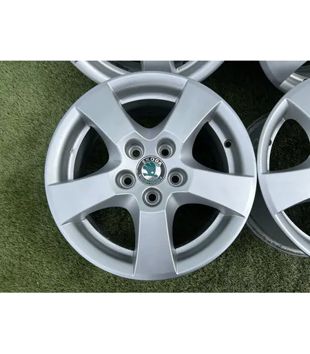 5x100 14" Skoda gyári alufelni 6Jx14h2 ET43 - Mobil Gumis 3