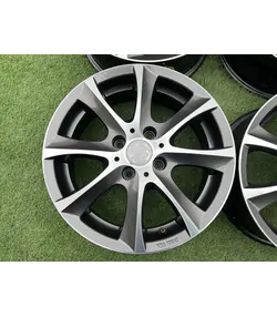 4x100 15" Borbet (Renault) alufelni 5,5Jx15h2 ET38 2