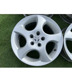 5x100 15" Toyota gyári alufelni 6Jx15h2 ET39 2