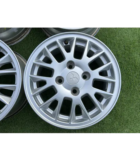 4x114.3 15" Mitsubishi gyári alufelni 6Jx15h2 ET46 3