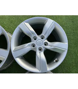 5x114.3 17" Hyundai gyári alufelni 7Jx17h2 ET47 4