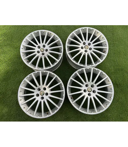 5x98 17" Alfa Romeo gyári alufelni 7Jx17h2 ET40,5