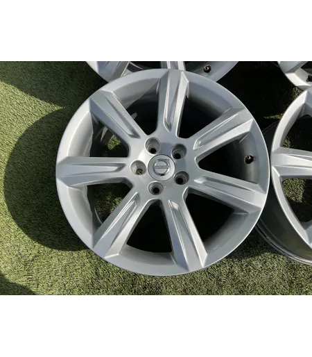 5x108 18" Volvo gyári alufelni 8Jx18h2 ET42 - Mobil Gumis 3