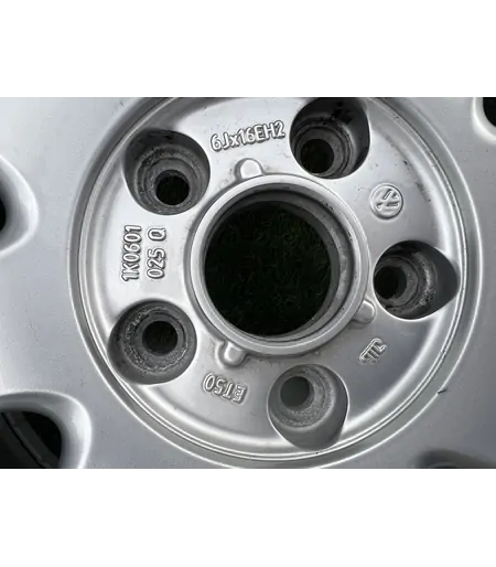 5x112 16" Volkswagen gyári alufelni 6Jx16h2 ET50 7