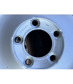 5x130 16" Renault Master gyári lemezfelni 225/65 R16C újszerű nyári gumikkal 6