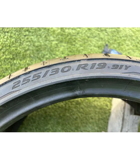 255/30 R19 Pirelli PZero nyári gumi mm 5