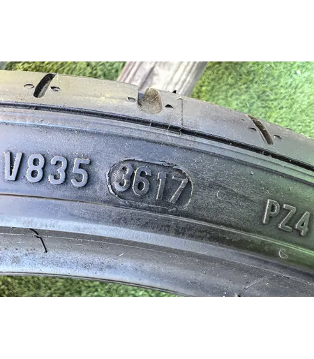255/30 R19 Pirelli PZero nyári gumi mm 6