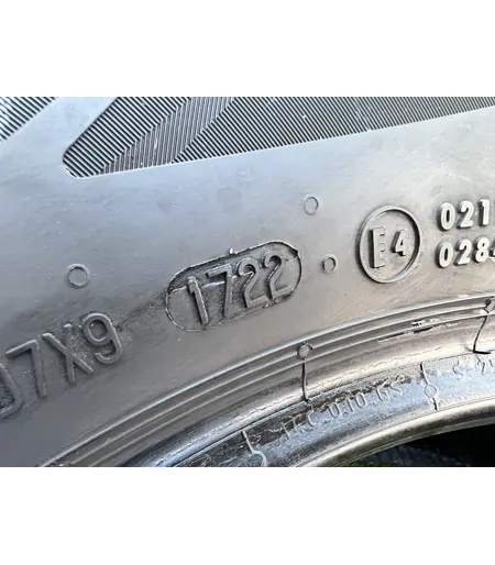 215/60 R16 Continental EcoContact 6 nyári gumi 4,5mm 6