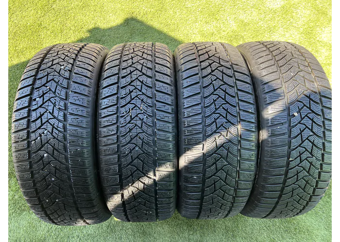 205/55 R16 Dunlop WinterSport 5 téli gumi 7,5-8,5mm alapértelmezett kép
