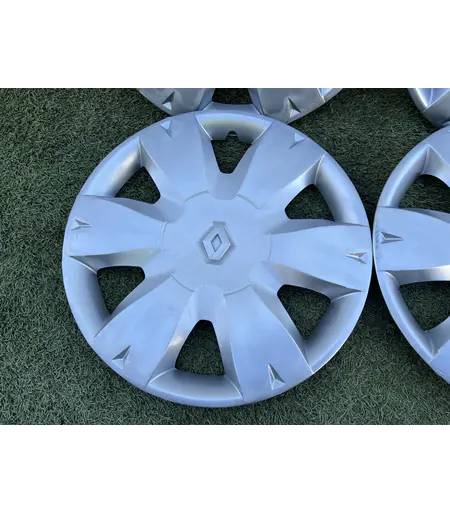 Renault gyári 15" dísztárcsa - Mobil Gumis 2