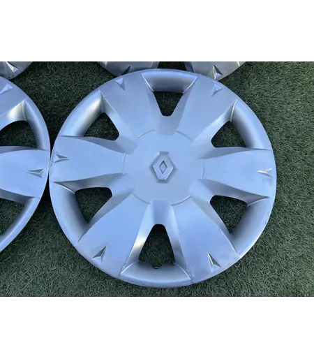 Renault gyári 15" dísztárcsa - Mobil Gumis 3