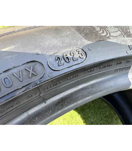 325/30 R21 Michelin Pilot Sport 5S nyári gumi 5,5mm 5