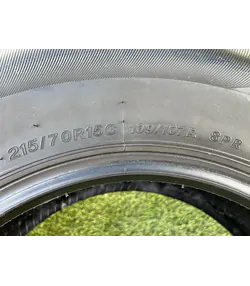 215/70 R15C Lassa Wintus 2 téli gumi 7mm 5