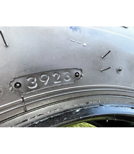 215/65 R16C Lassa Wintus 2 téli gumi 9mm 6