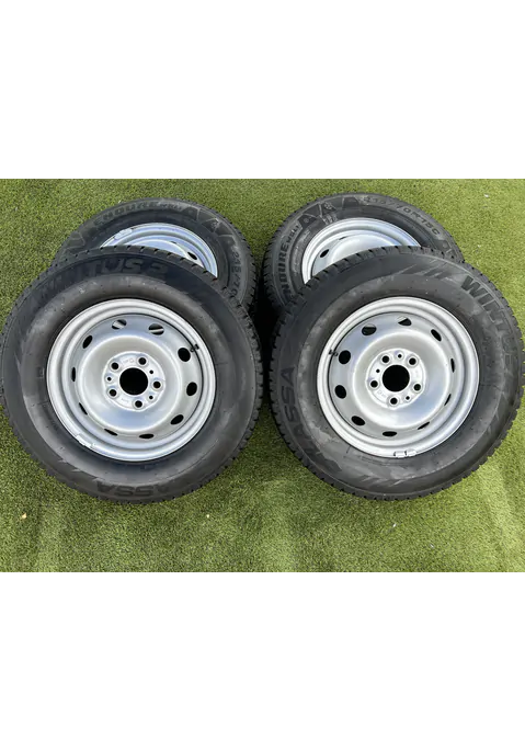 5x118 15" Fiat,Citroen,Peugeot gyári lemezfelni 215/70 R15C téli gumikkal