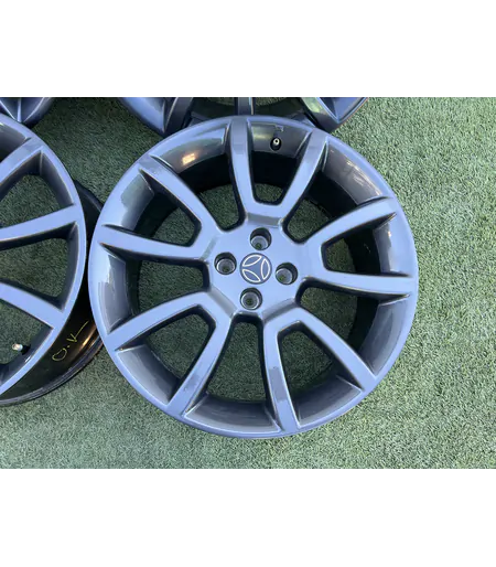 4x98 18" Fiat gyári alufelni 7,5Jx18h2 ET35 - Mobil Gumis 4