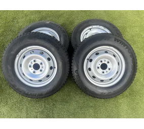 5x118 15"Fiat,Citroen,Peugeot gyári lemezfelni 215/70 R15C téli gumikkal alapértelmezett kép