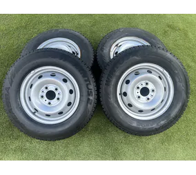 5x118 15" Fiat,Citroen,Peugeot gyári lemezfelni 215/70 R15C újszerű téli gumikkal alapértelmezett kép