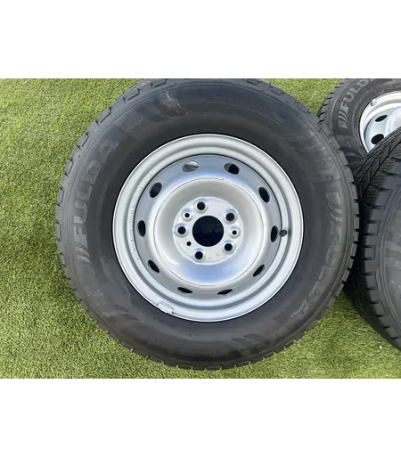 5x118 15" Fiat,Citroen,Peugeot gyári lemezfelni 215/70 R15C téli gumikkal 2