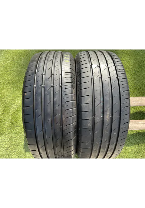 215/60 R16 Toyo Tires Proxes Comfort nyári gumi 6mm