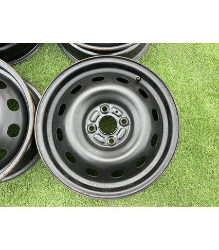 4x100 15" Toyota gyári lemezfelni 5,5Jx15h2 ET50 3