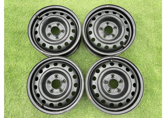 5x114.3 15" Hyundai,Kia gyári lemezfelni 5,5Jx15h2 ET47 alapértelmezett kép