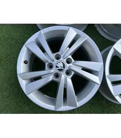 5x100 15" Skoda gyári alufelni 6Jx15h2 ET38 2